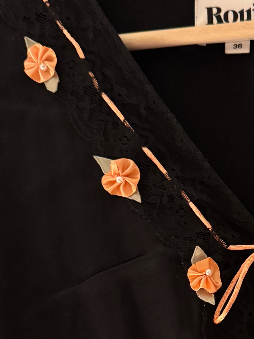 Rouje Suzanna Blouse, Black and Coral Rosette’s, FR 36, US Size 0/2/XS/S - Picture 8 of 16
